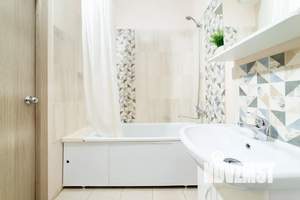 1-к квартира, посуточно, 43м2, 9/25 этаж