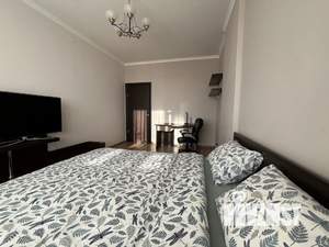 1-к квартира, посуточно, 47м2, 1/1 этаж