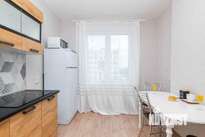 2-к квартира, посуточно, 60м2, 1/1 этаж