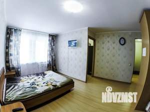 1-к квартира, посуточно, 40м2, 2/5 этаж