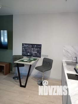 Студия квартира, посуточно, 39м2, 4/6 этаж