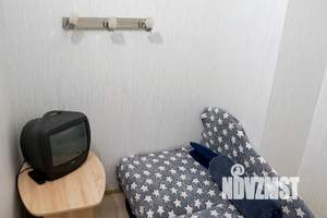 1-к квартира, посуточно, 48м2, 7/25 этаж