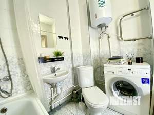 1-к квартира, посуточно, 35м2, 1/1 этаж