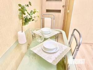 1-к квартира, посуточно, 43м2, 1/1 этаж