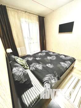 1-к квартира, посуточно, 56м2, 4/25 этаж
