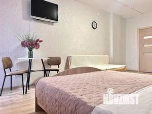 Студия квартира, посуточно, 35м2, 6/25 этаж
