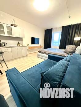Студия квартира, посуточно, 35м2, 5/25 этаж