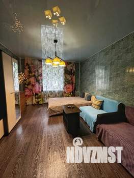 1-к квартира, посуточно, 38м2, 1/3 этаж