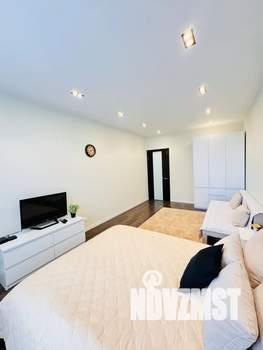 1-к квартира, посуточно, 45м2, 7/25 этаж