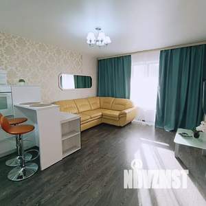 1-к квартира, посуточно, 50м2, 7/25 этаж