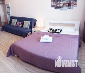 1-к квартира, посуточно, 30м2, 8/16 этаж