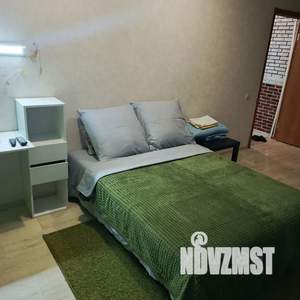 2-к квартира, посуточно, 38м2, 4/4 этаж