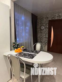 2-к квартира, посуточно, 43м2, 2/5 этаж