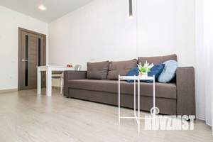 1-к квартира, посуточно, 37м2, 1/1 этаж