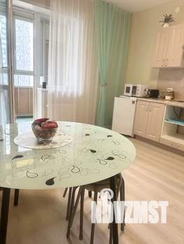 1-к квартира, посуточно, 50м2, 11/25 этаж