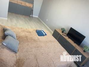 1-к квартира, посуточно, 37м2, 8/10 этаж