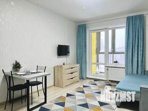 Студия квартира, посуточно, 34м2, 7/25 этаж