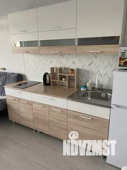 Студия квартира, посуточно, 36м2, 6/8 этаж