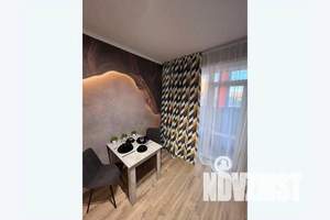 1-к квартира, посуточно, 43м2, 8/25 этаж