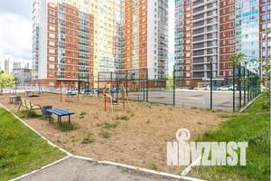 1-к квартира, посуточно, 37м2, 17/25 этаж