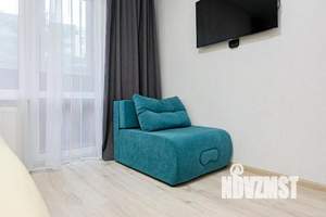 1-к квартира, посуточно, 43м2, 1/1 этаж