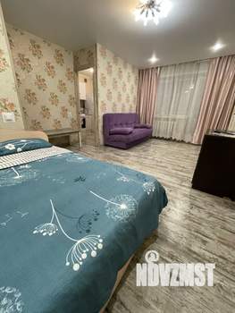 2-к квартира, посуточно, 44м2, 5/5 этаж