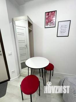 Студия квартира, посуточно, 16м2, 1/9 этаж