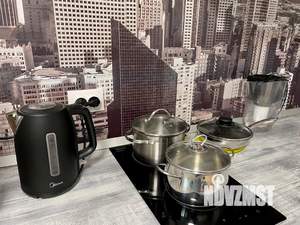 Студия квартира, посуточно, 34м2, 7/25 этаж