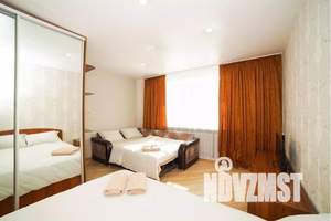 1-к квартира, посуточно, 42м2, 1/9 этаж