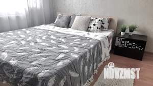 1-к квартира, посуточно, 38м2, 12/19 этаж