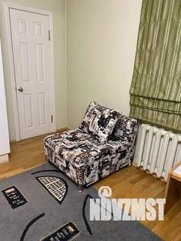 Студия квартира, посуточно, 45м2, 2/5 этаж