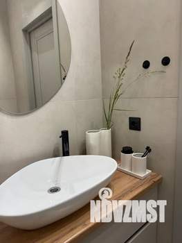 1-к квартира, посуточно, 40м2, 7/25 этаж