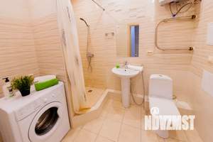 Студия квартира, посуточно, 45м2, 14/25 этаж