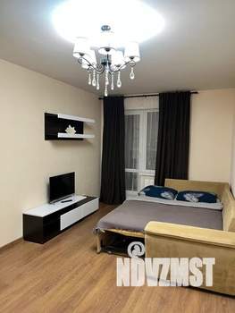 1-к квартира, посуточно, 37м2, 22/25 этаж