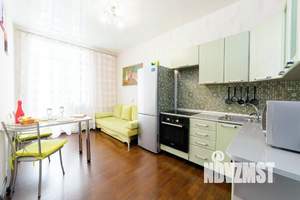 1-к квартира, посуточно, 46м2, 1/1 этаж