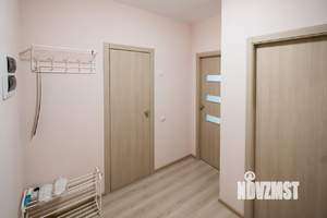 1-к квартира, посуточно, 47м2, 1/1 этаж