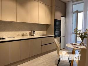 1-к квартира, посуточно, 47м2, 17/18 этаж