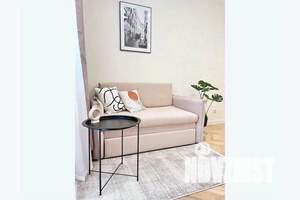 2-к квартира, посуточно, 40м2, 3/20 этаж