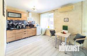 1-к квартира, посуточно, 43м2, 1/1 этаж
