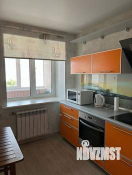 1-к квартира, посуточно, 40м2, 14/14 этаж