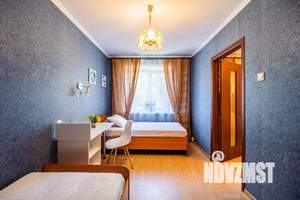 2-к квартира, посуточно, 50м2, 1/1 этаж