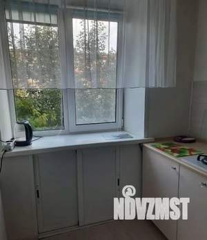 1-к квартира, посуточно, 32м2, 3/5 этаж