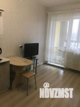 Студия квартира, посуточно, 30м2, 5/25 этаж