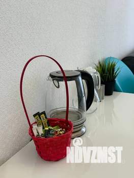 Студия квартира, посуточно, 40м2, 3/3 этаж