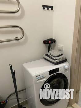 Студия квартира, посуточно, 20м2, 12/25 этаж