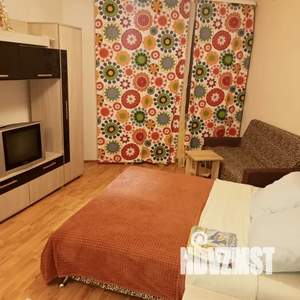 Студия квартира, посуточно, 27м2, 19/25 этаж
