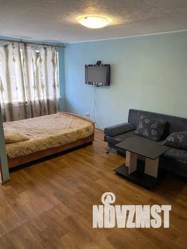 1-к квартира, посуточно, 40м2, 2/5 этаж