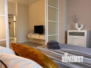 1-к квартира, посуточно, 47м2, 17/18 этаж