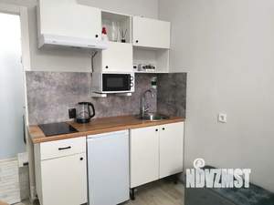 Студия квартира, посуточно, 16м2, 1/19 этаж