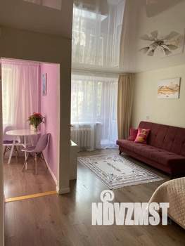 1-к квартира, посуточно, 28м2, 3/5 этаж